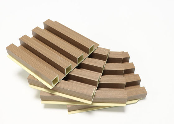 Tấm ốp tường WPC nội thất nhiều lớp vân gỗ 160x24mm để trang trí nội thất