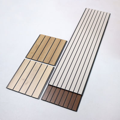 Tấm ốp trần PVC với hệ thống kẹp ẩn cho tường, ốp tường liền mạch, lắp đặt nhanh chóng, tiết kiệm thời gian và chi phí