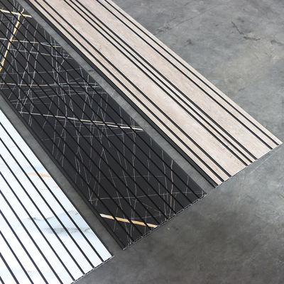 Ban tường PVC chống nước chống cháy nhẹ dễ cài đặt Nội thất Bảng tường bên ngoài cho phòng tắm Nhà bếp Phòng khách