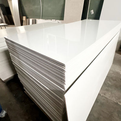 Tấm ốp tường phòng tắm PVC chống thấm nước cao cấp cho khu vực ẩm ướt