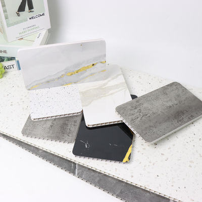 Phân đồ tắm PVC chống trượt để thiết kế phòng tắm gia đình