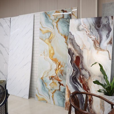 Bán hàng số lượng lớn 1000x2400mm PVC Bán tường tắm cho dự án xây dựng