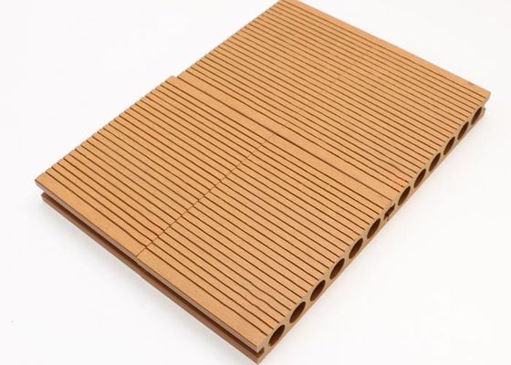 Ẩn khung sàn Garden WPC Decking 18mm Cài đặt dễ dàng Thiết kế hiện đại