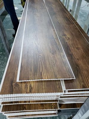 Tấm trần trang trí PVC chống cháy Tấm ốp tường bằng nhựa cho phòng tắm gia đình