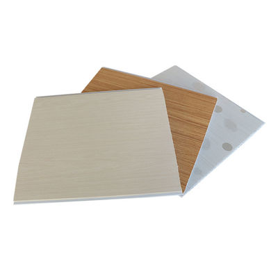 Tấm trần PVC in bằng gỗ trong nhà có độ bóng cao 250x8mm cho Nam Mỹ