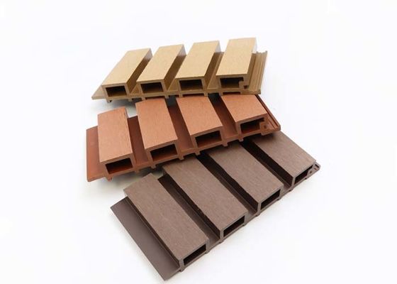 Bảng điều khiển ngoài trời chống nước WPC Fluted Panel ngoài trời bằng nhựa tổng hợp ngoài trời
