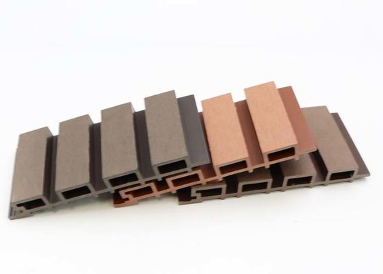 Bảng điều khiển ngoài trời chống nước WPC Fluted Panel ngoài trời bằng nhựa tổng hợp ngoài trời