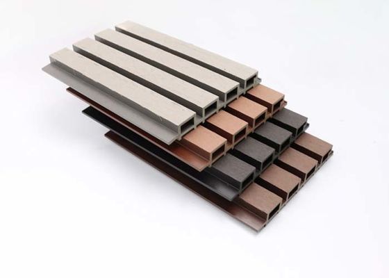 Vân gỗ ngoại thất Tấm tường WPC Tấm ốp ngoài trời Co đùn chống cháy