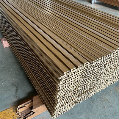 Co-extrusion WPC bên ngoài tường phủ WPC bên ngoài tường bảng