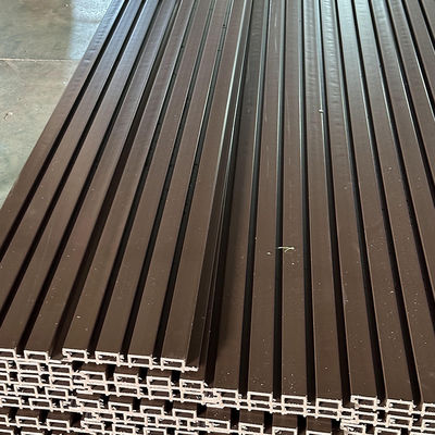 Lớp phủ tường gỗ ngoài trời WPC trang trí 219 * 26mm